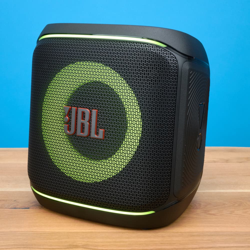 اسپیکر بلوتوثی قابل حمل جی بی ال مدل JBL PartyBox Encore 2 با میکروفن — تصویر ۸