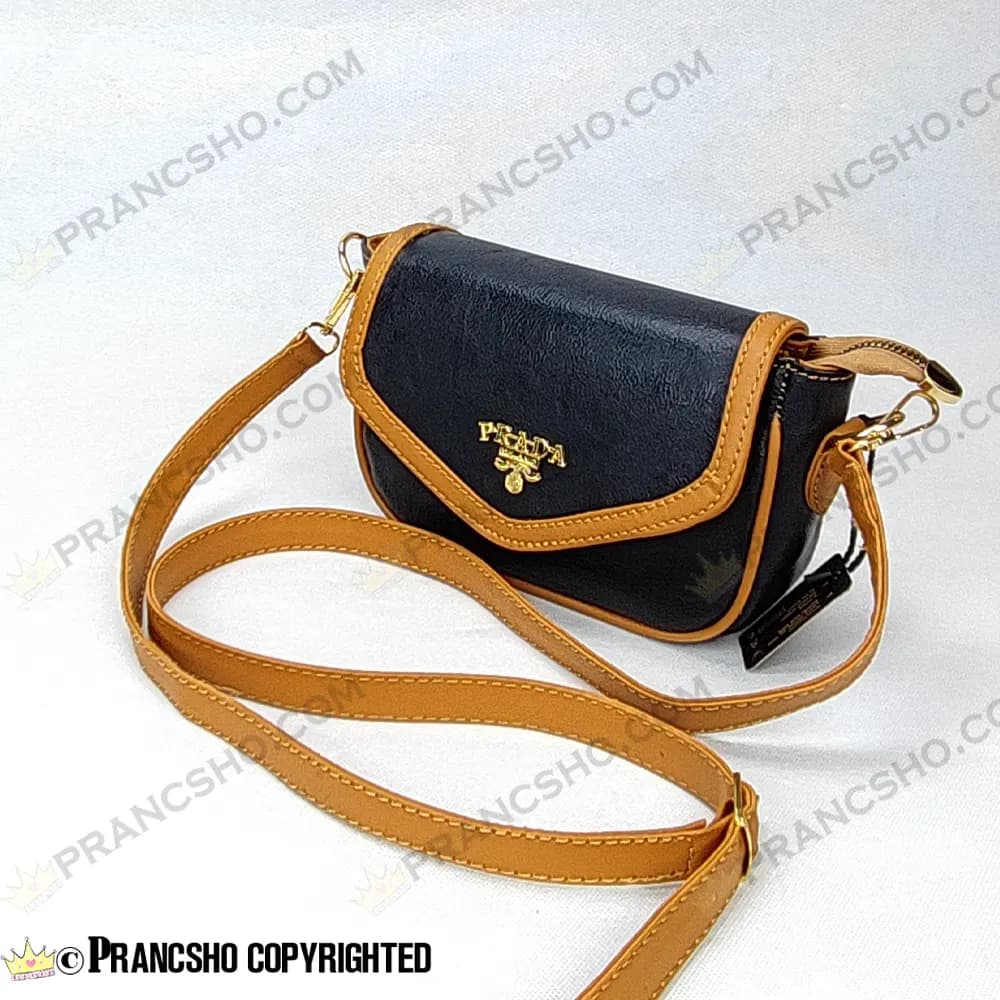 کیف پاسپورتی طرح پرادا (PRADA) مشکی دوردوزی قهوه ای — تصویر ۳
