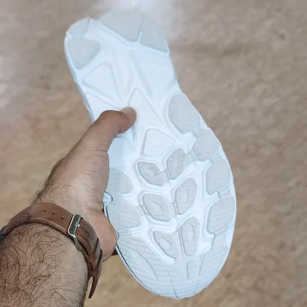 کتونی هوکا کلیفتون ۱۰ hoka cilifton 10 وارداتی ویتنام کیفیت مستر سایز ۴۰ الی ۴۵ — تصویر ۴