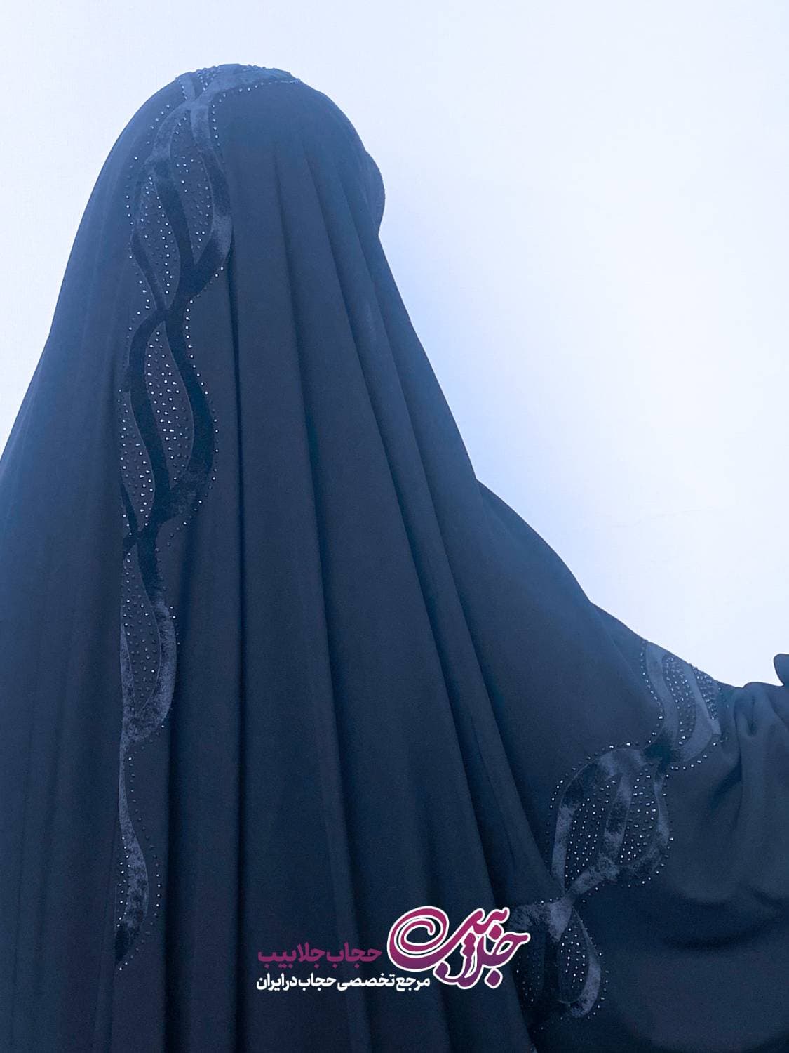 چادر جده گلدوزی آترینا — تصویر ۲
