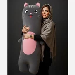 عروسک بغلی گربه طوسی سایز بزرگ ابعاد 130*40 — تصویر ۲
