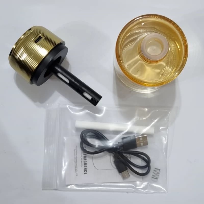 خوشبو کننده هوشمند و بخور ساز CAR Fragrance Air Diffuser با نور کهکشانی — تصویر ۴