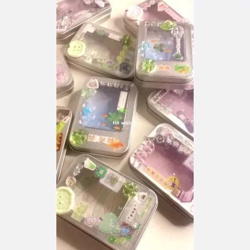 قوطی فلزی پینترستی در سایز کوچک جار اکسسوری و خنزل پنزل تزیین شده فانتزی کیوت مناسب کادو هدیه — تصویر ۳