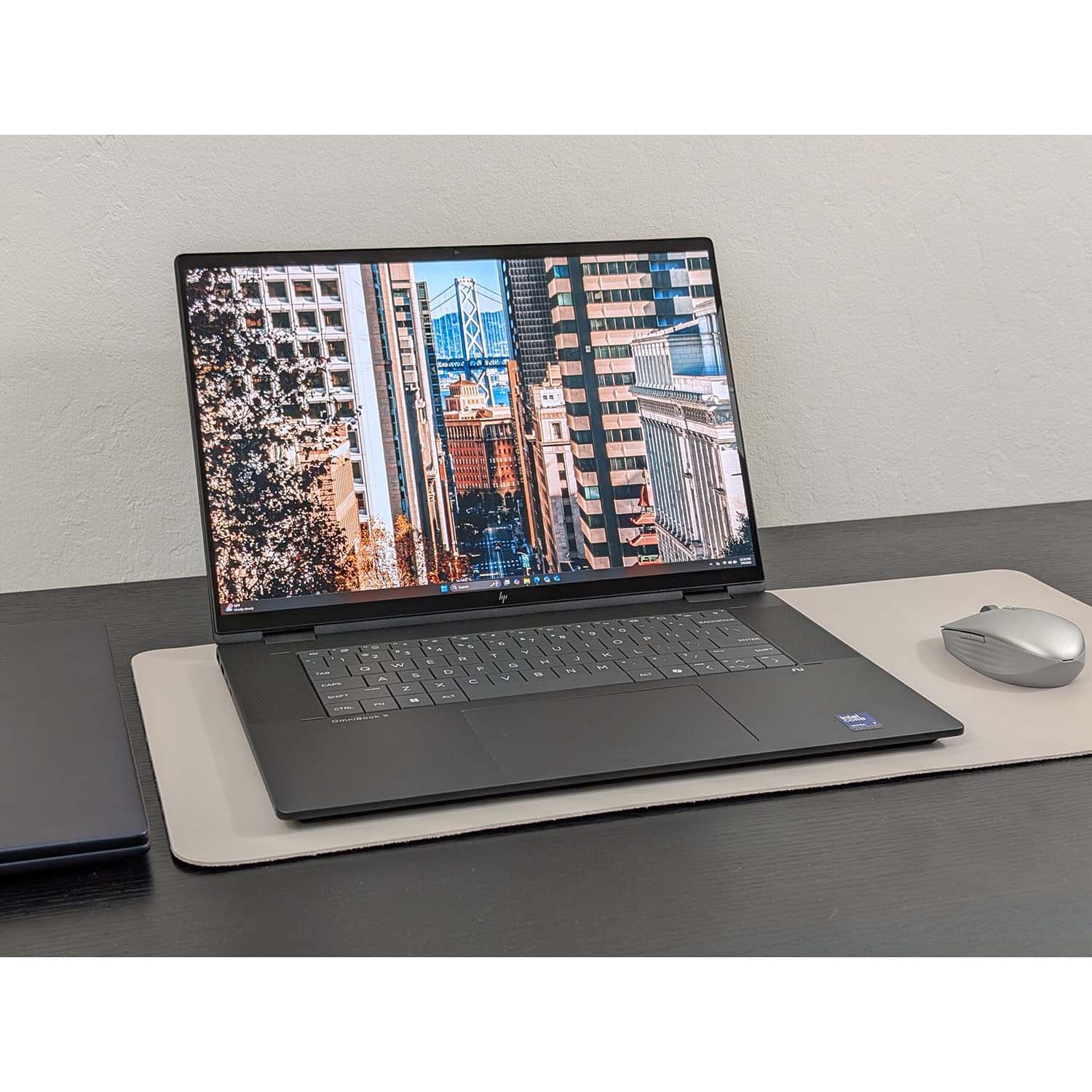 لپتاپ 16 اینچی اچپی مدل OmniBook X Flip 16-as0023dx، پردازنده Core Ultra 7-256V، رم 16 گیگابایت LPDDR5X، حافظه SSD با ظرفیت 1 ترابایت، نمایشگر لمسی چرخش 360 درجه و پشتیبانی از قلم، سیستم عامل ویندوز — تصویر ۷