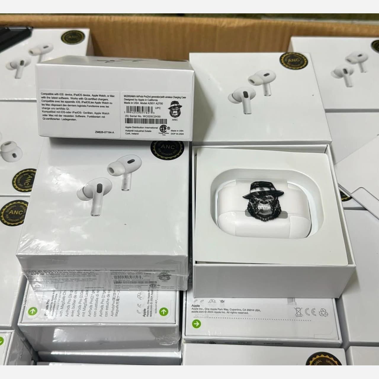 هدفون بی سیم طرح اپل مدل Airpods Pro 2 لوگو گوریل ANC فعال درجه یک — تصویر ۴