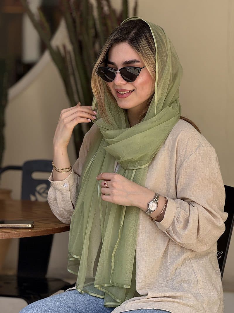 شال حریر شیشه ای نیل کد۸۰۲ — تصویر ۲