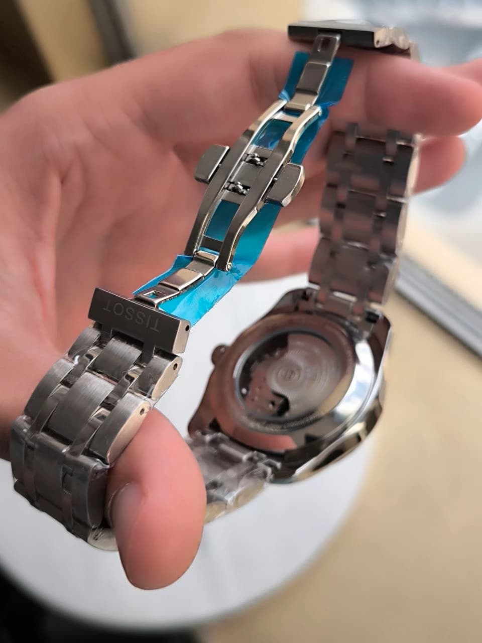 ساعت مچی مردانه تیسوت اتوماتیک سه موتوره فعال (Tissot 1853) — تصویر ۷
