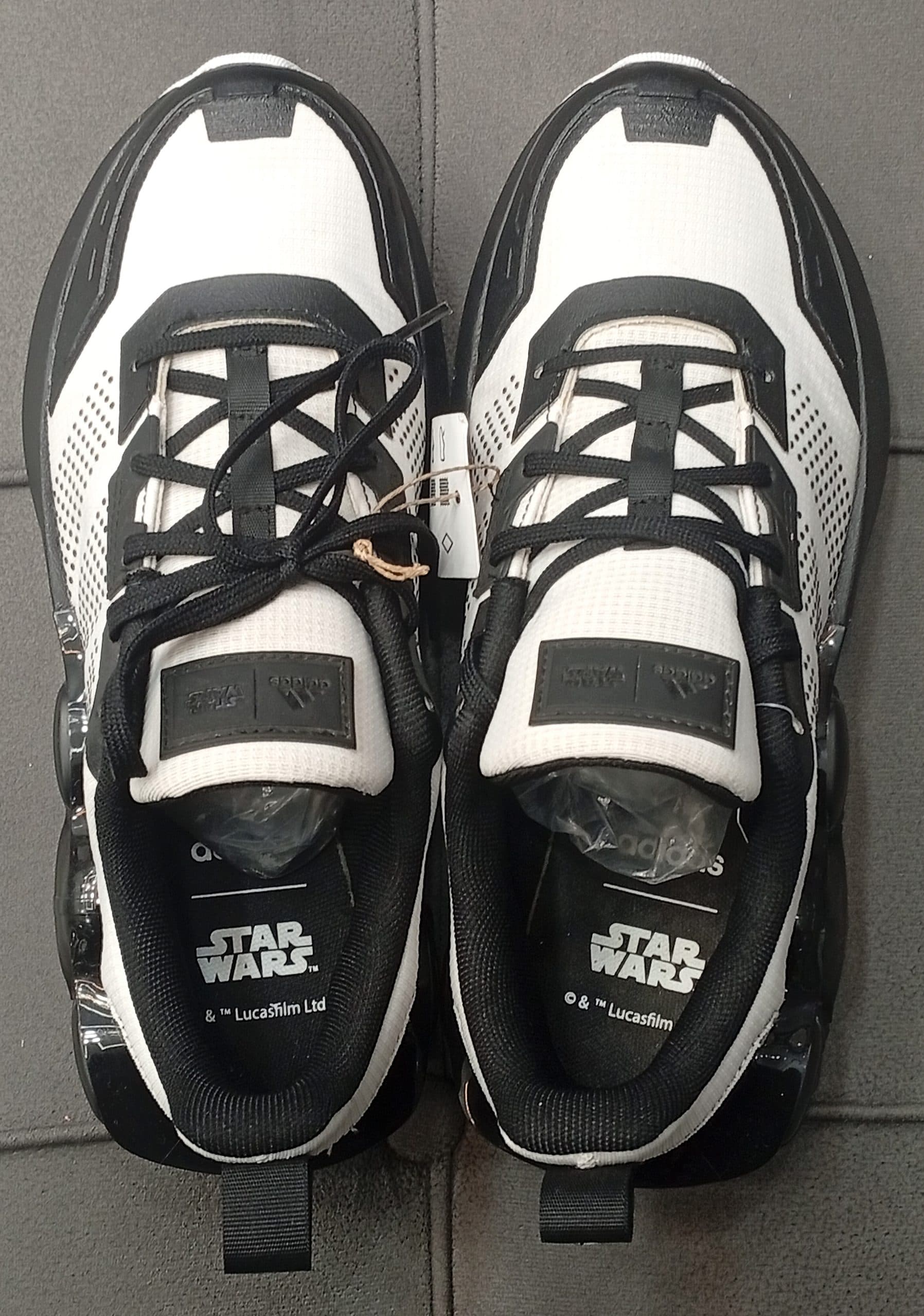 کتونی مردانه adidas مدل Star Wars — تصویر ۳
