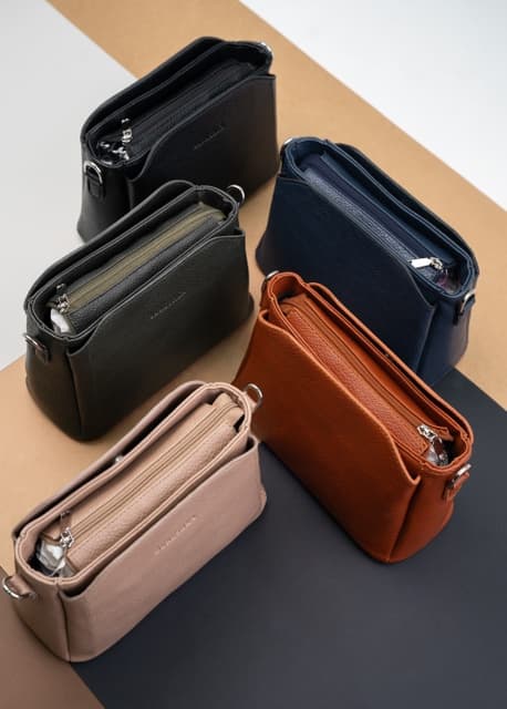 کیف زنانه کد 244 مدل Bershka — تصویر ۲