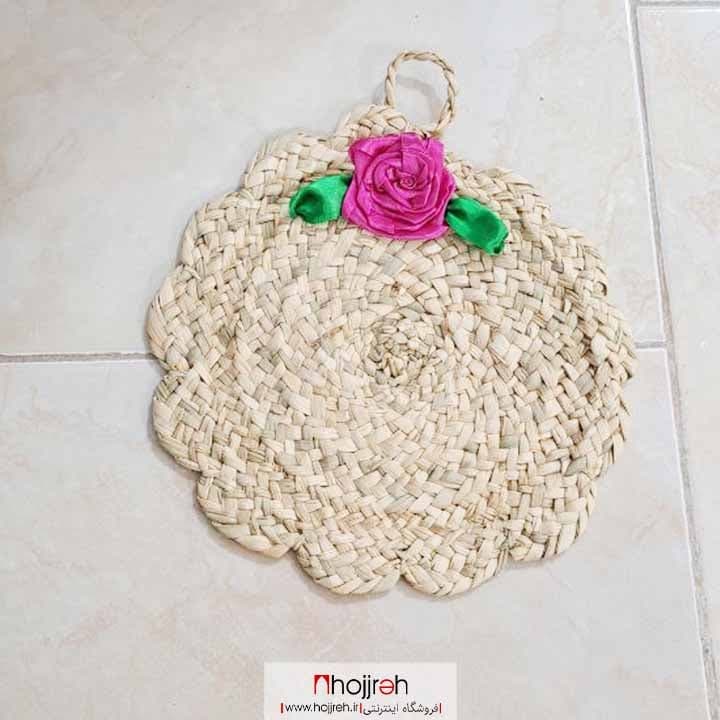 زیر بشقابی ربان دوزی شده طرح گل سرخابی کد SNV44