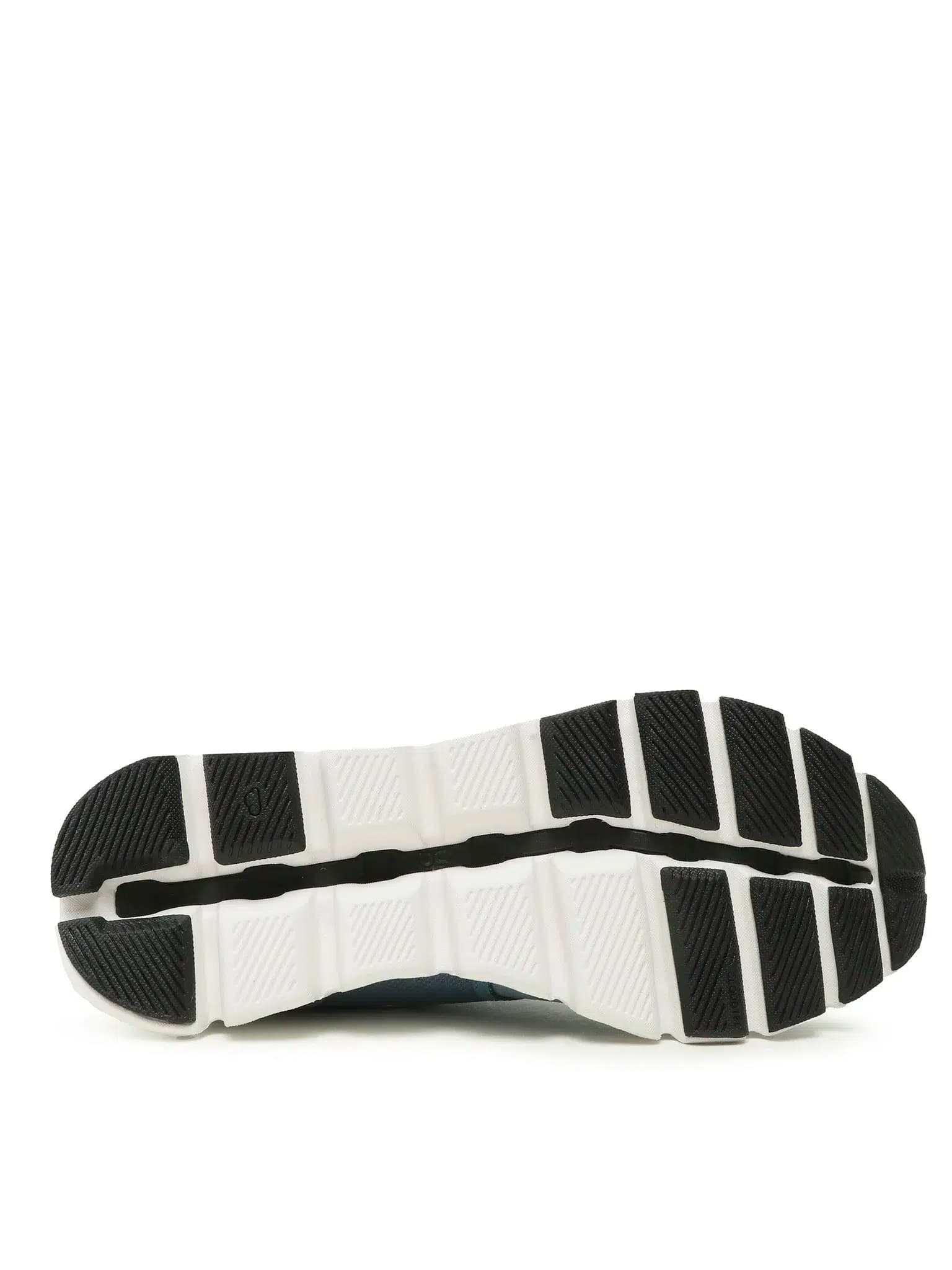 کتانی رانینگ on مدل Cloud X کد White black — تصویر ۵