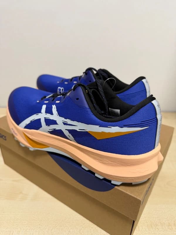 کفش مردانه ASICS FUJI LITE 6 کد 11544 — تصویر ۴