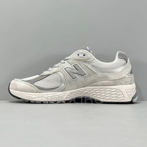 کفش نیوبالانس New Balance 2002R Grey — تصویر ۵