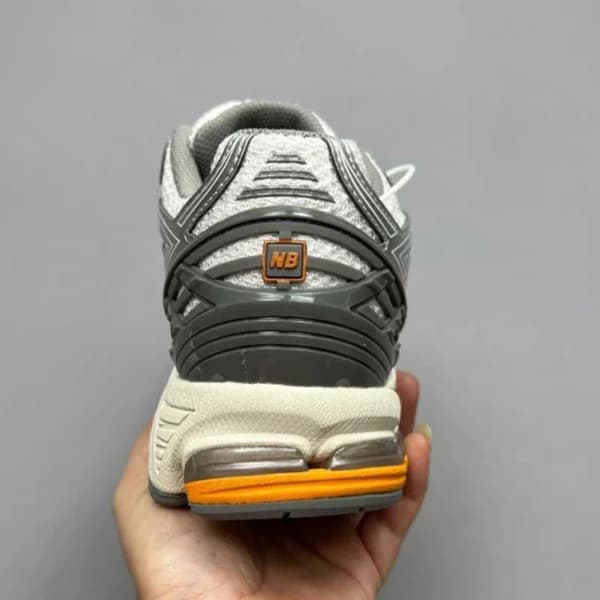 کفش نیوبالانس New Balance 1906R Silver Orange M1906RWM — تصویر ۴