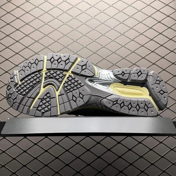 کفش نیوبالانس New Balance 1906R 1906RTI — تصویر ۴