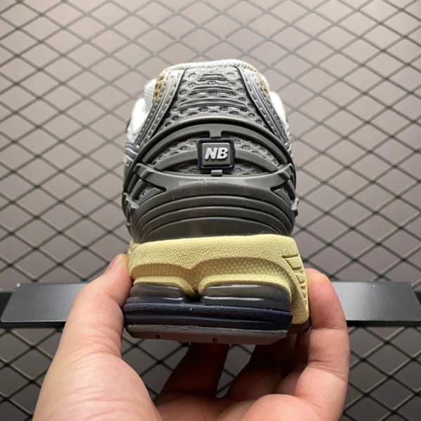 کفش نیوبالانس New Balance 1906R 1906RTI — تصویر ۳