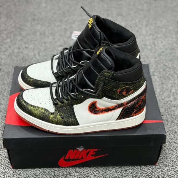 Jordan 1 Retro High OG Xuanwu Year of the Snake — تصویر ۳