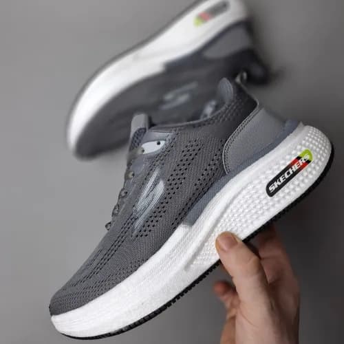 کتونی رانینگ اسکیچرز زیره بامیکو(Skechers)مردانه و زنانه طوسی کد۱۱۵ — تصویر ۳