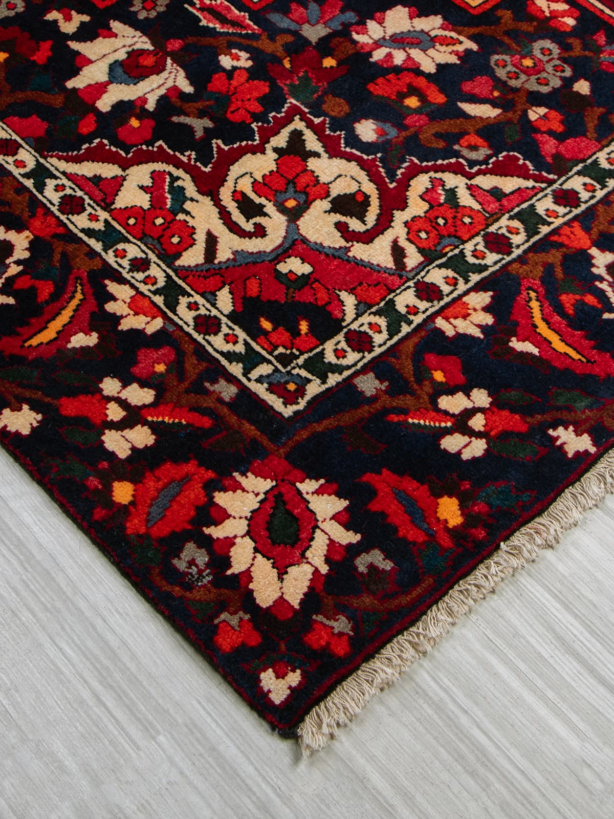 فرش دستبافت دوبَر 6 متری 195×294 بختیاری کد 040426 — تصویر ۲