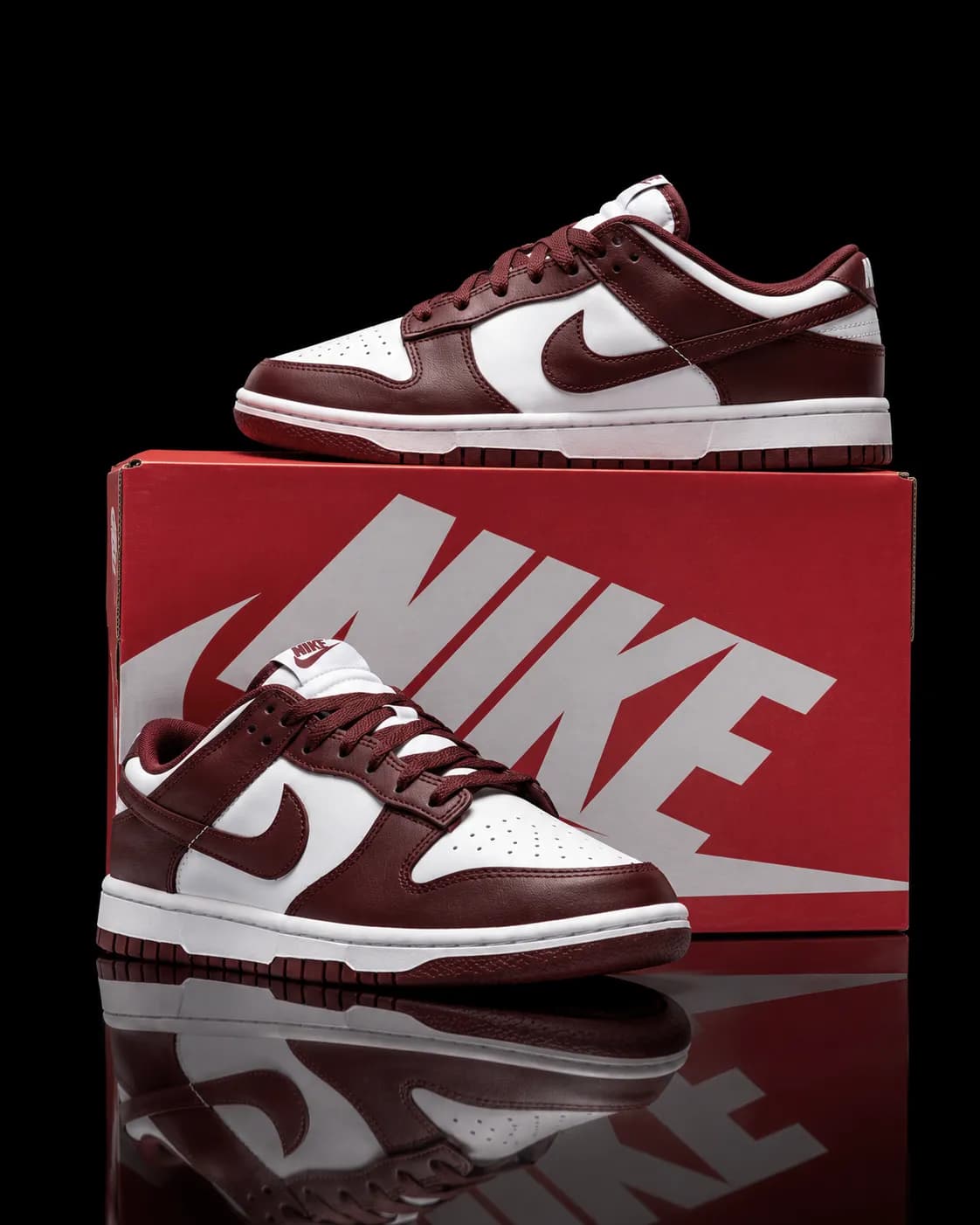 نایک SB Dunk Low Team Red سفید زرشکی — تصویر ۴
