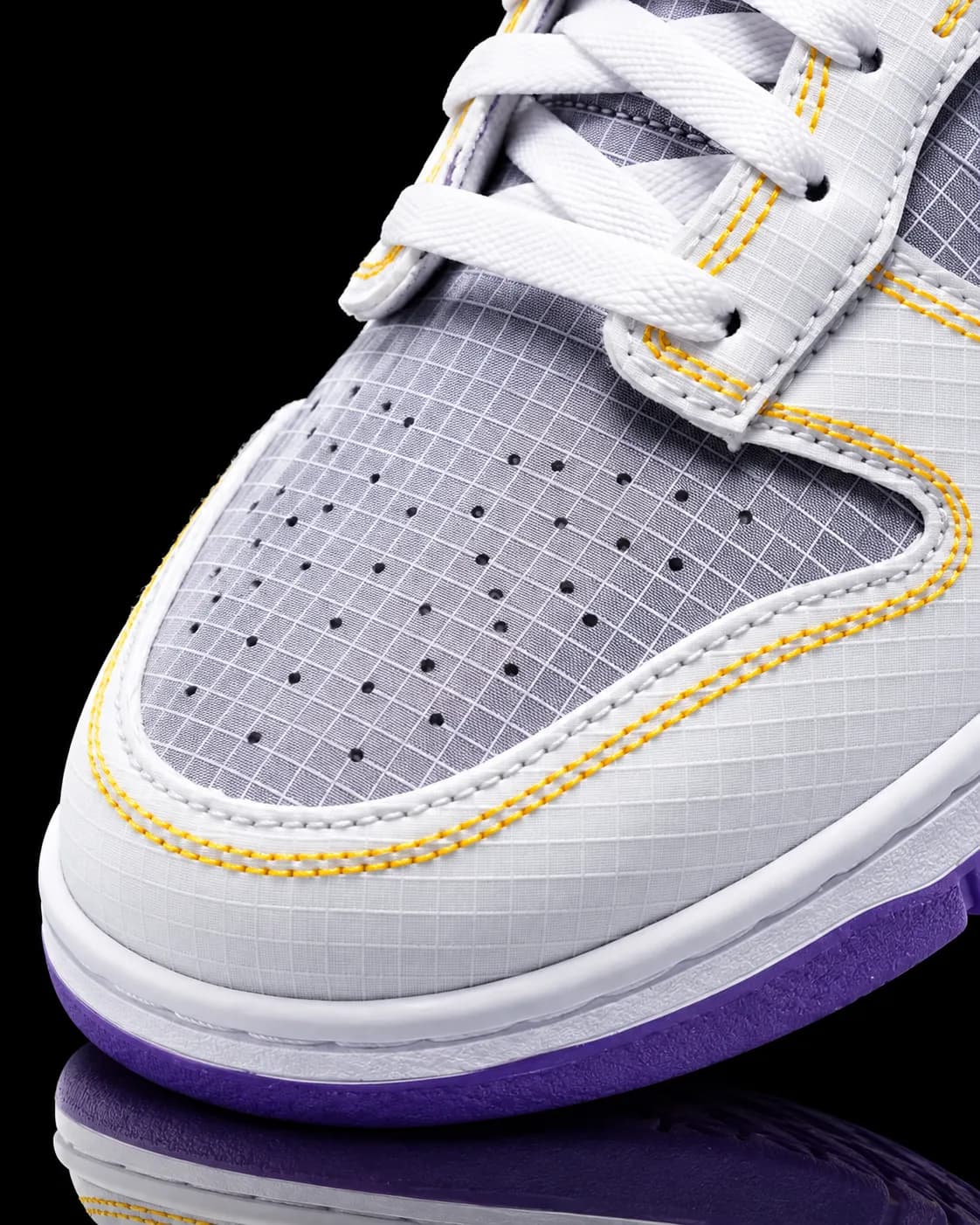 نایک SB Dunk Low Union Passport Pack سفید بنفش — تصویر ۷