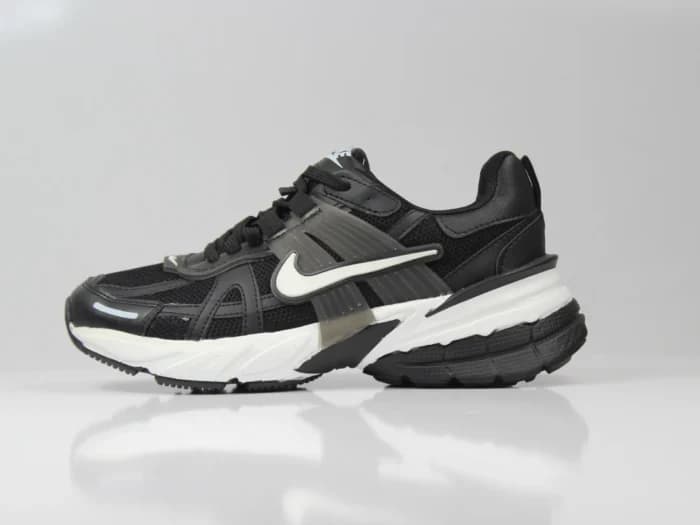کتونی زنانه Nike V2K | نایک وی 2 کی — تصویر ۵