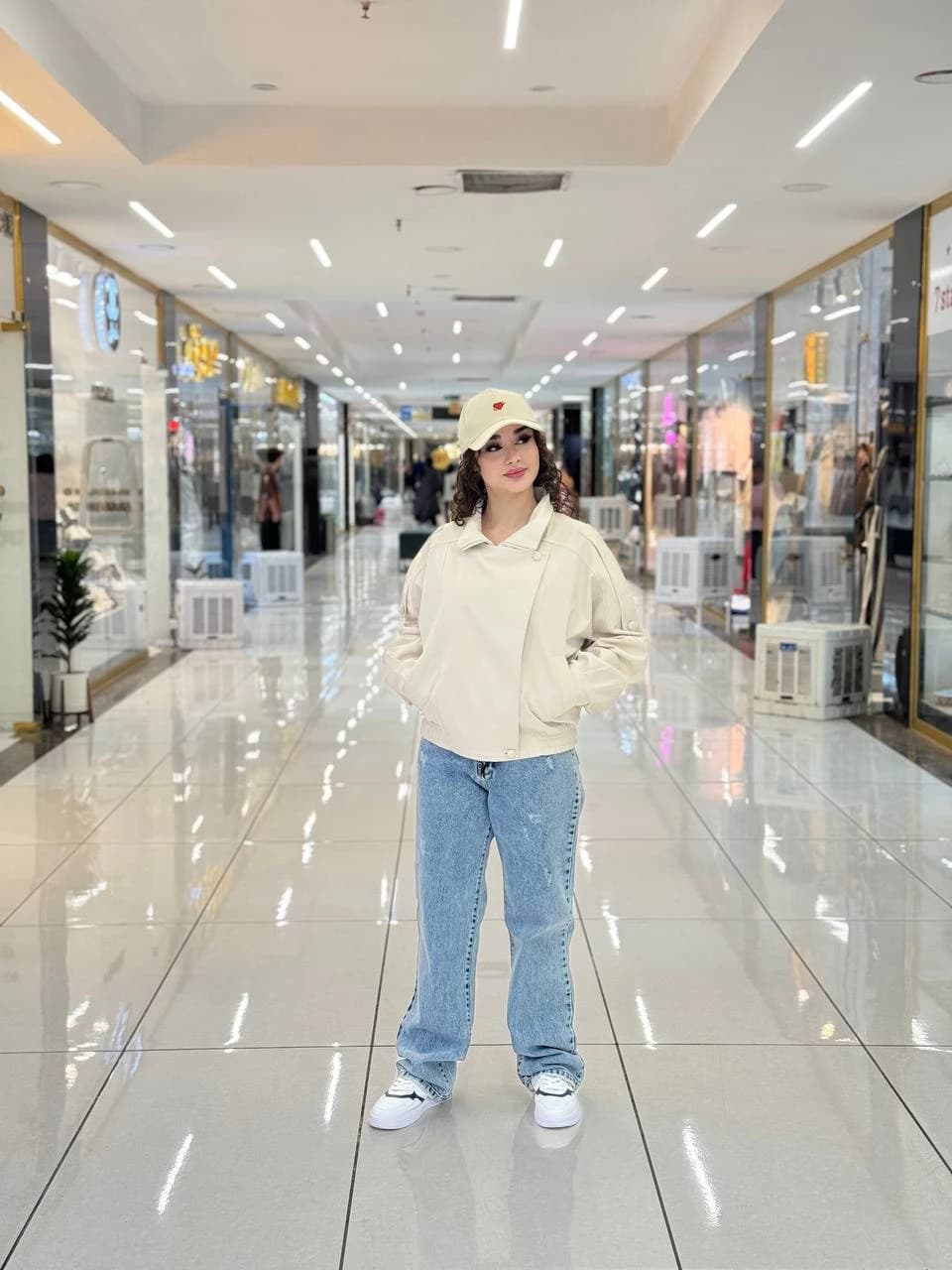 زنانه بامبر جکت — تصویر ۴