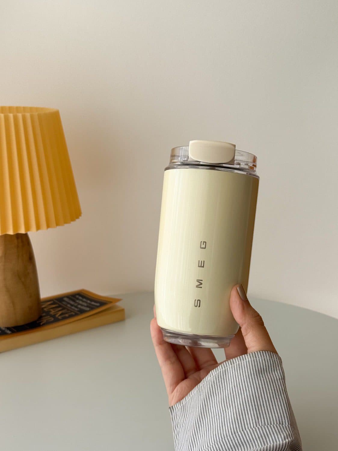 تراول ماگ اسمگ SMEG کد 00442 — تصویر ۶