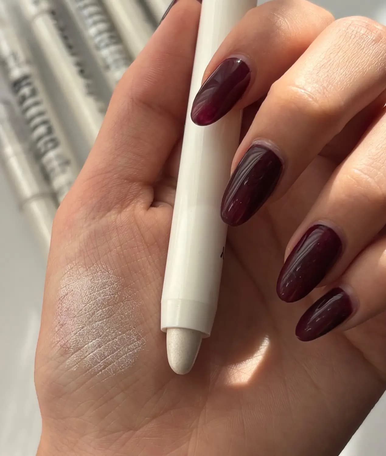 هایلایتر مدادی سفید wardabeauty — تصویر ۲