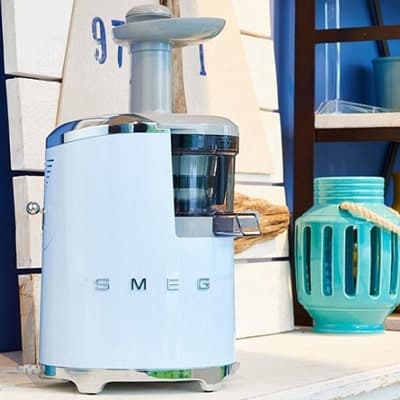 عصاره گیر و آبمیوه گیری اسمگ آبی مدل Smeg SJF01BP — تصویر ۷