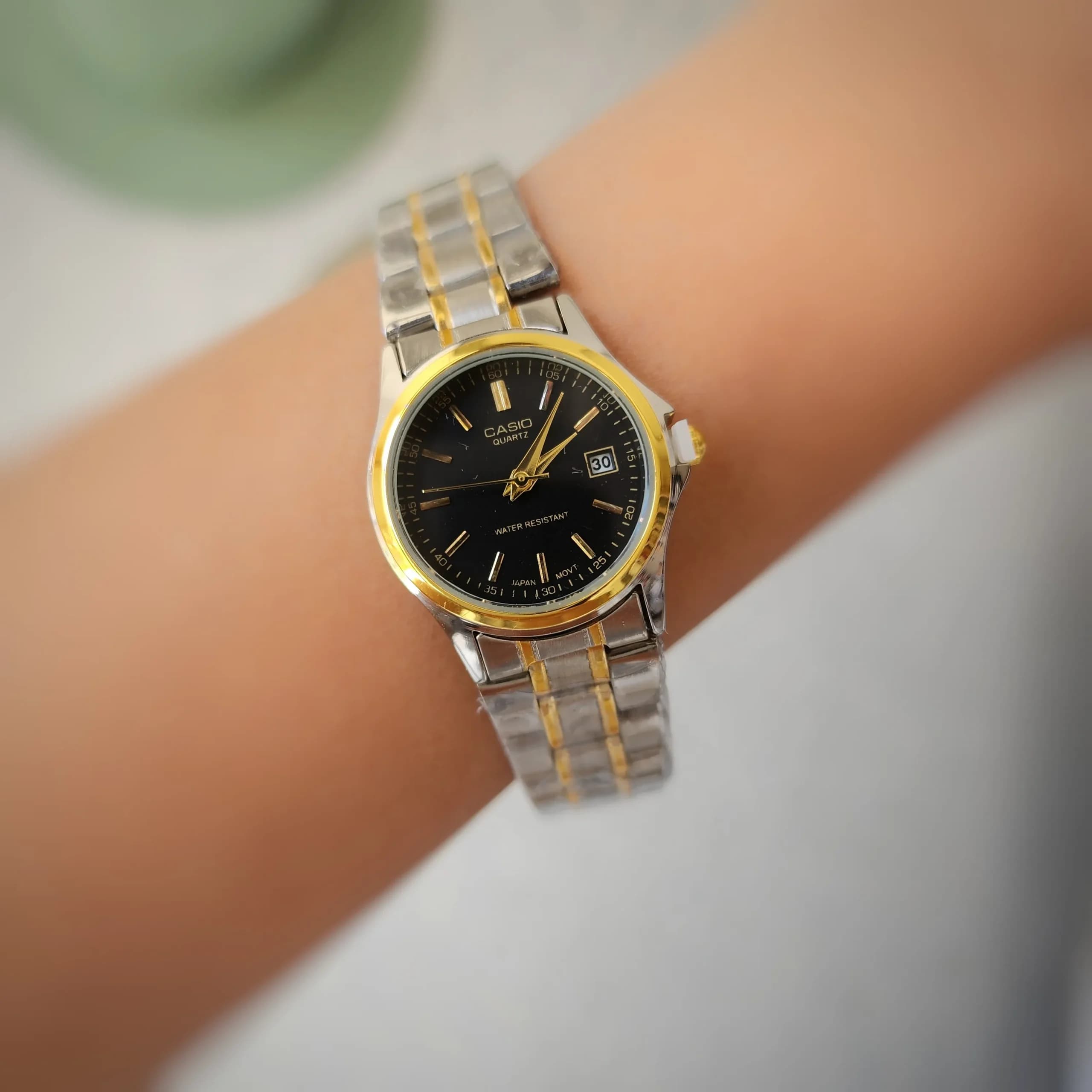 ساعت کاسیو (CASIO) زنانه صفحه مشکی — تصویر ۲