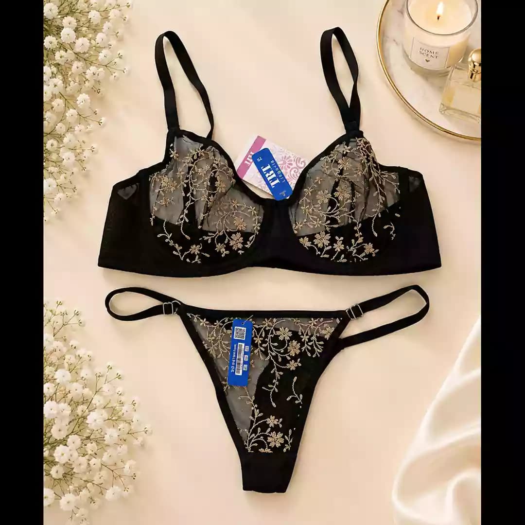 ست شورت و سوتین فنردار تور گاز گلدوزی TRT.کدB74
