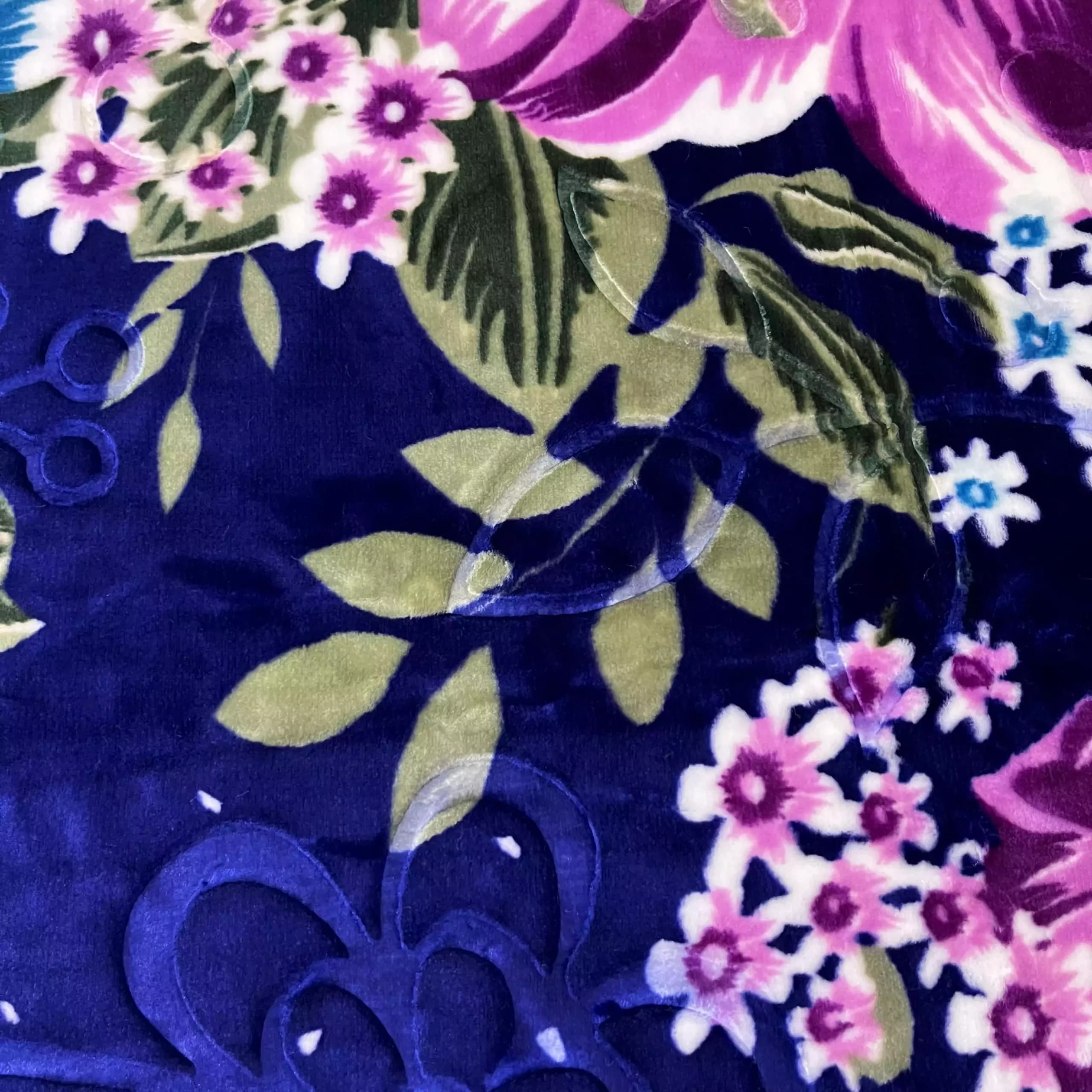 پتو دونفره شاپرک گلدار آبی کاربنی — تصویر ۵