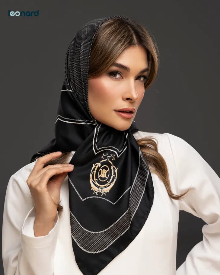 روسری ابریشم تویل 90 | کد 2469 — تصویر ۲