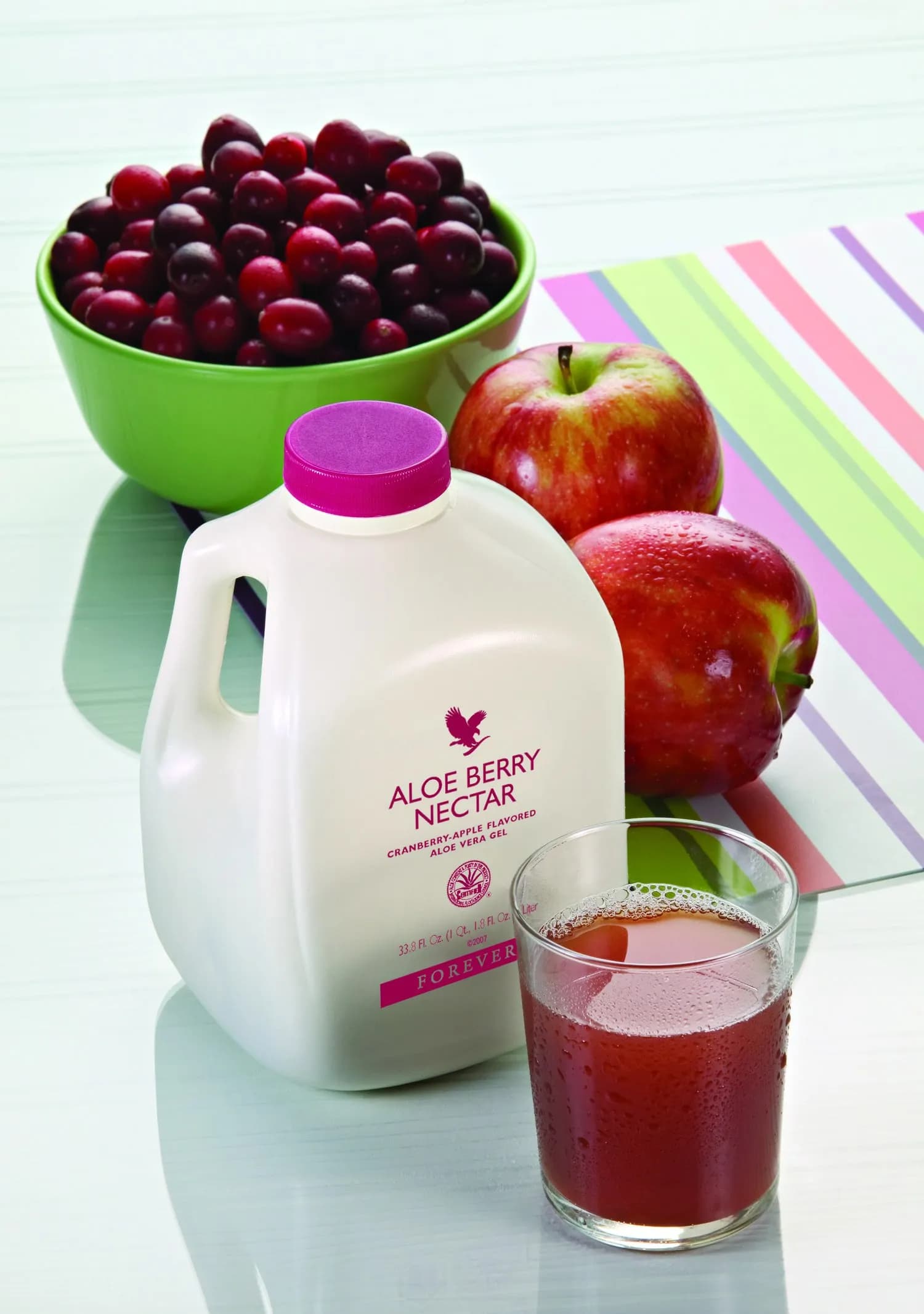 آلوئه بری نکتار فوراور Forever Aloe Berry Nectar طعم کرنبری و سیب در نوشیدنی آلوئهورا کد ۰۳۴ — تصویر ۲