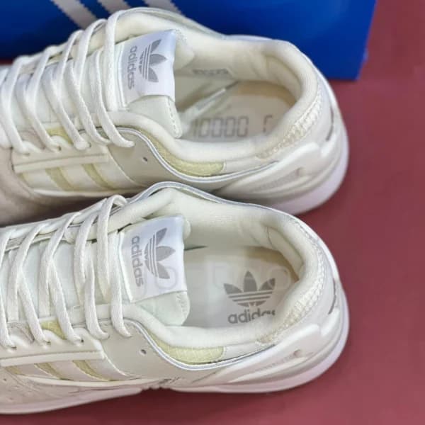 آدیداس زد ایکس 10000 کرم شیری adidas ZX 10000 Triple White — تصویر ۵