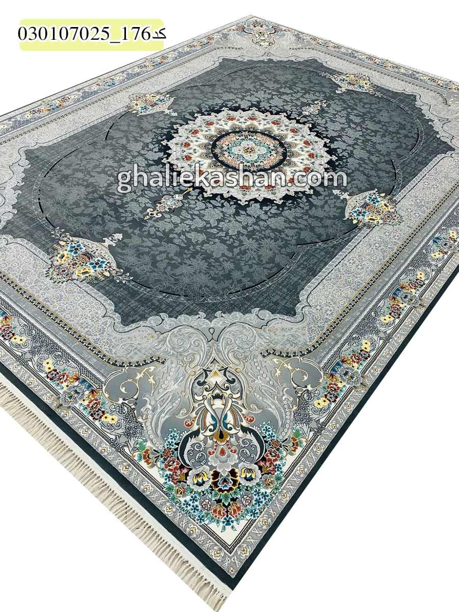 فرش 700 شانه طرح دوردانه زمینه دودی کاشان — تصویر ۲