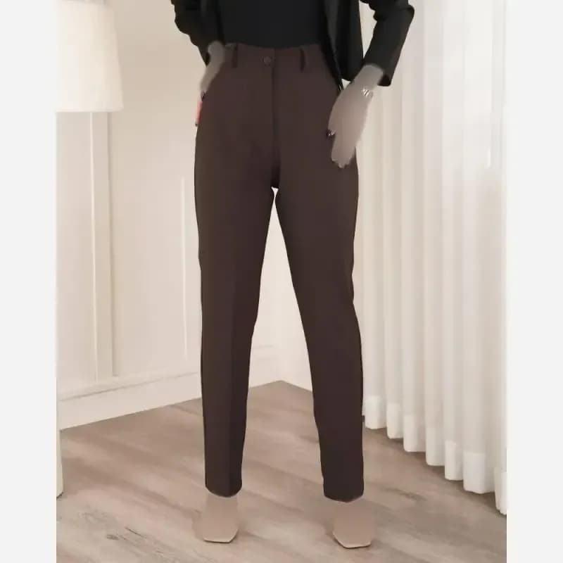 شلوار راسته کرپ زنانه گرم بالا سایز بزرگ رنگ مشکی و سورمه ای و قهوه ای — تصویر ۸
