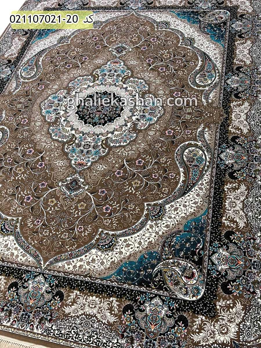 فرش 700 شانه طرح سوگند زمینه نسکافه ای کاشان — تصویر ۲