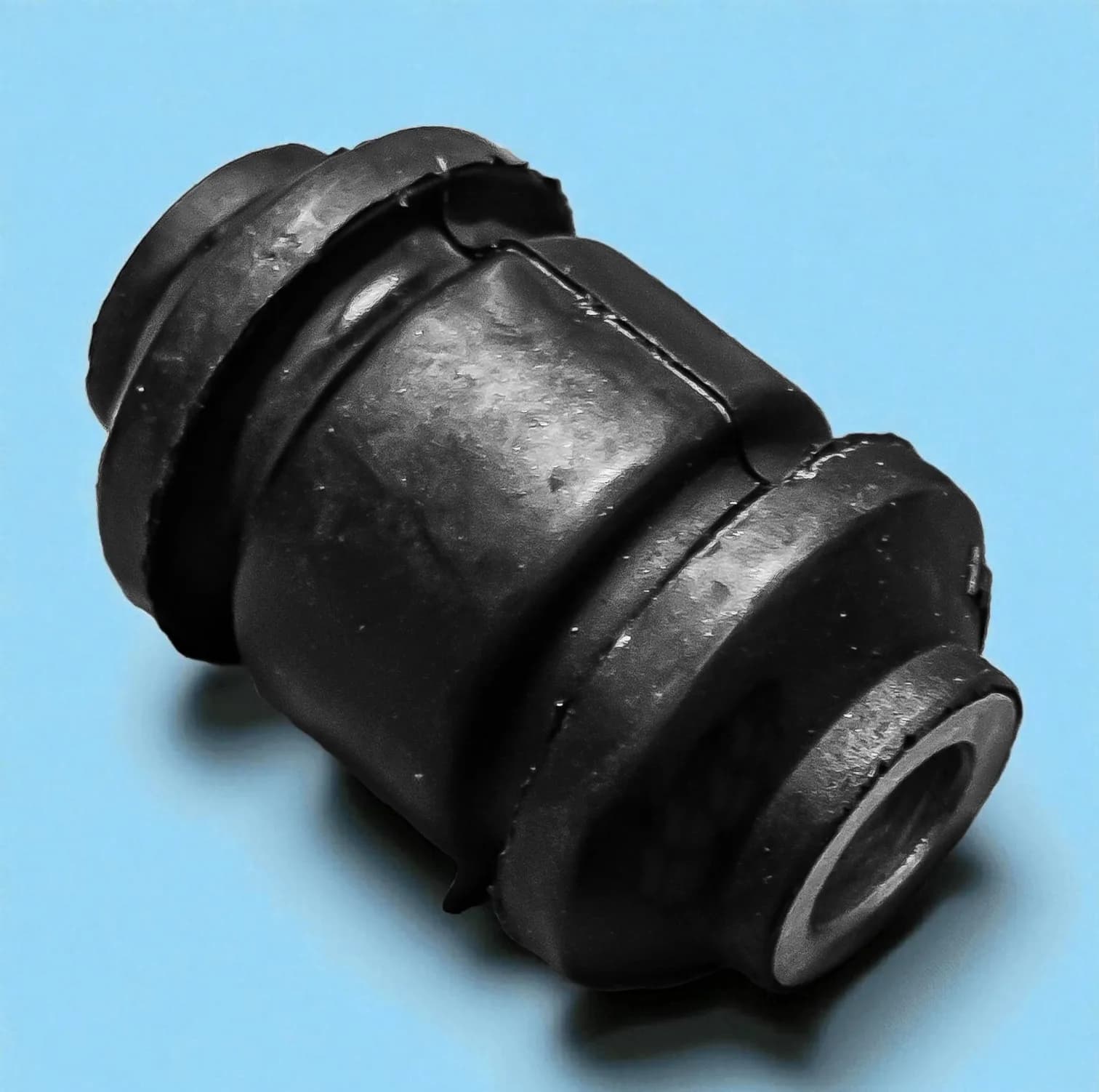 بوش کوچک طبق خودرو فورس مدل EPDM کد A+ مناسب برای برلیانس V5 و برلیانس C3 کراس بسته ۲ عددی — تصویر ۴