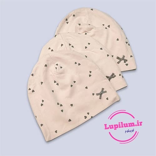 کلاه نخی صورتی طرح قلب طوسی پاپیون