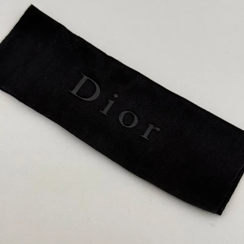 پک و قاب عینک اورجینال کریستین دیور Christian Dior هارد چرم شیاردار مشکی — تصویر ۵