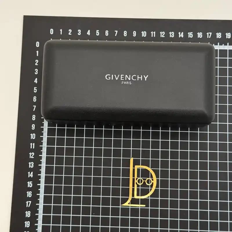 پک و قاب عینک اورجینال ژیوانشی Givenchy پاریس هارد صدفی مشکی مات — تصویر ۲