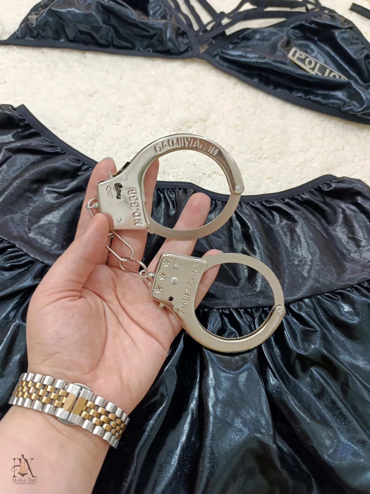 کاستوم پلیسی چرم فانتزی مشکی کد 112 — تصویر ۲