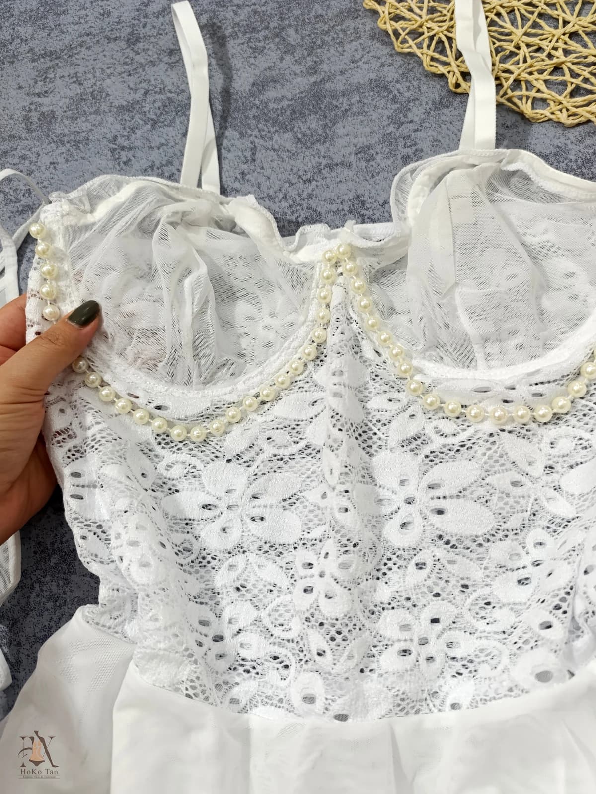کاستوم عروس فنردار مرواریدی سفید کد 105 — تصویر ۲