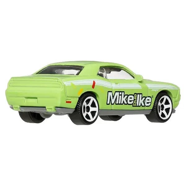 ماشین فلزی Matchbox مدل Dodge Challenger SRT8 — تصویر ۴