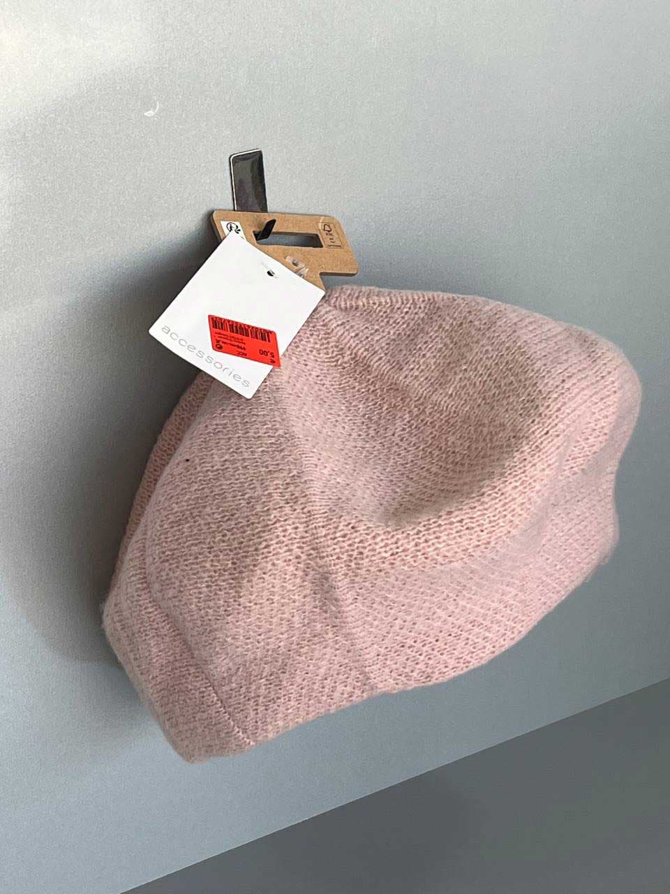 کلاه بره ای فرانسوی صورتی بافتنی accessories — تصویر ۲