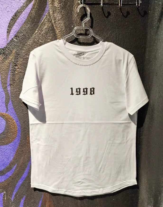 تیشرت طرح 1998 کد 633 — تصویر ۲