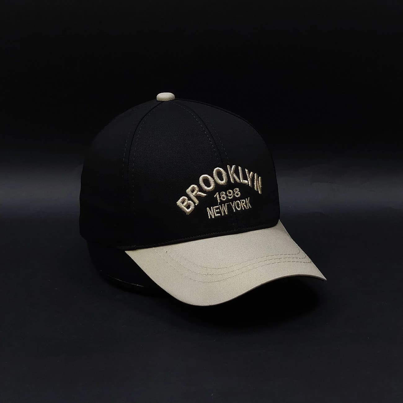 کلاه بیسبالی کتان BROOKLYN دو رنگ | کپ بروکلین مناسب استایل کژوال با طراحی خاص — تصویر ۷