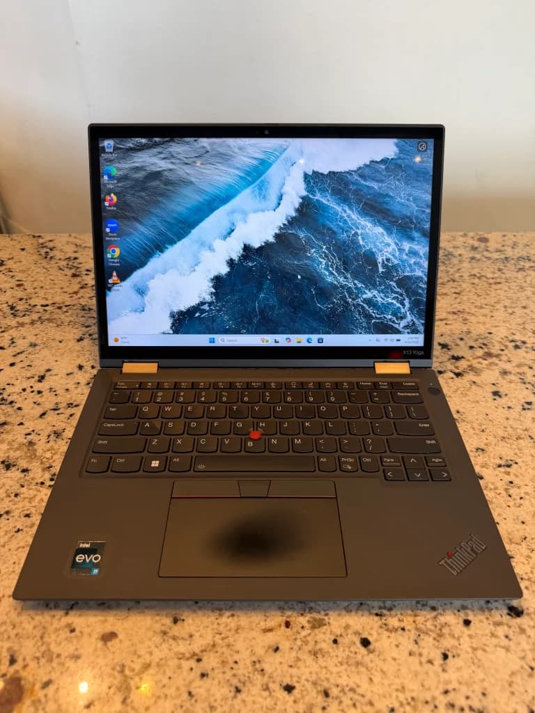 Lenovo ThinkPad X13 – R5-4650U – 16GB – 256GB SSD – AMD Radeon 512MB – 13″ FHD — تصویر ۳